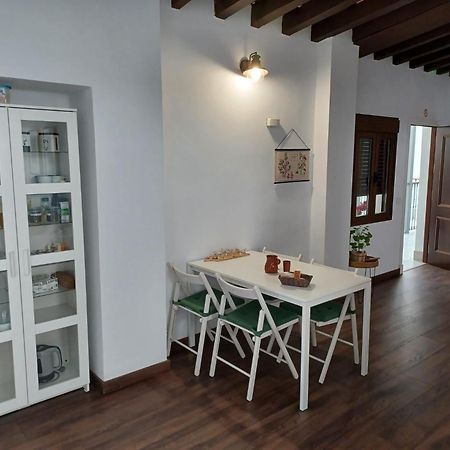 Apartamentos Turisticos Mamelon Jerez de la Frontera Rum bild