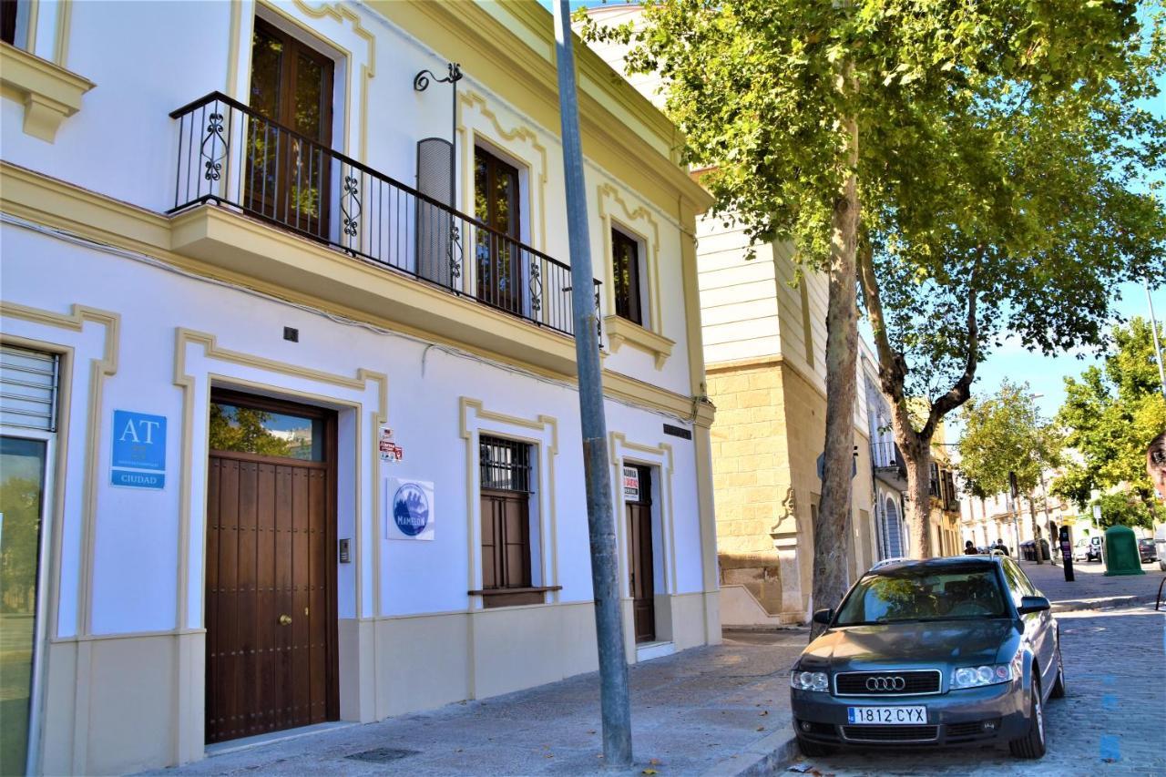 Apartamentos Turisticos Mamelon Jerez de la Frontera Exteriör bild